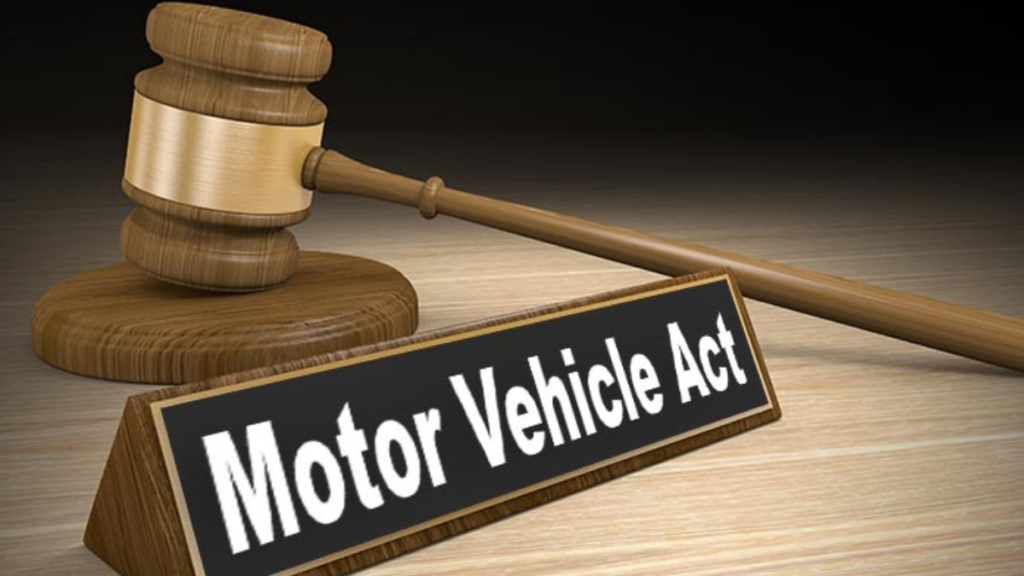 Motor Vehicle Act 2025: जानिए नए ट्रैफिक नियम, भारी जुर्माने और सड़क सुरक्षा के सख्त प्रावधान