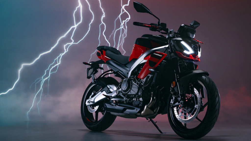 Aprilia Tuono 457 India