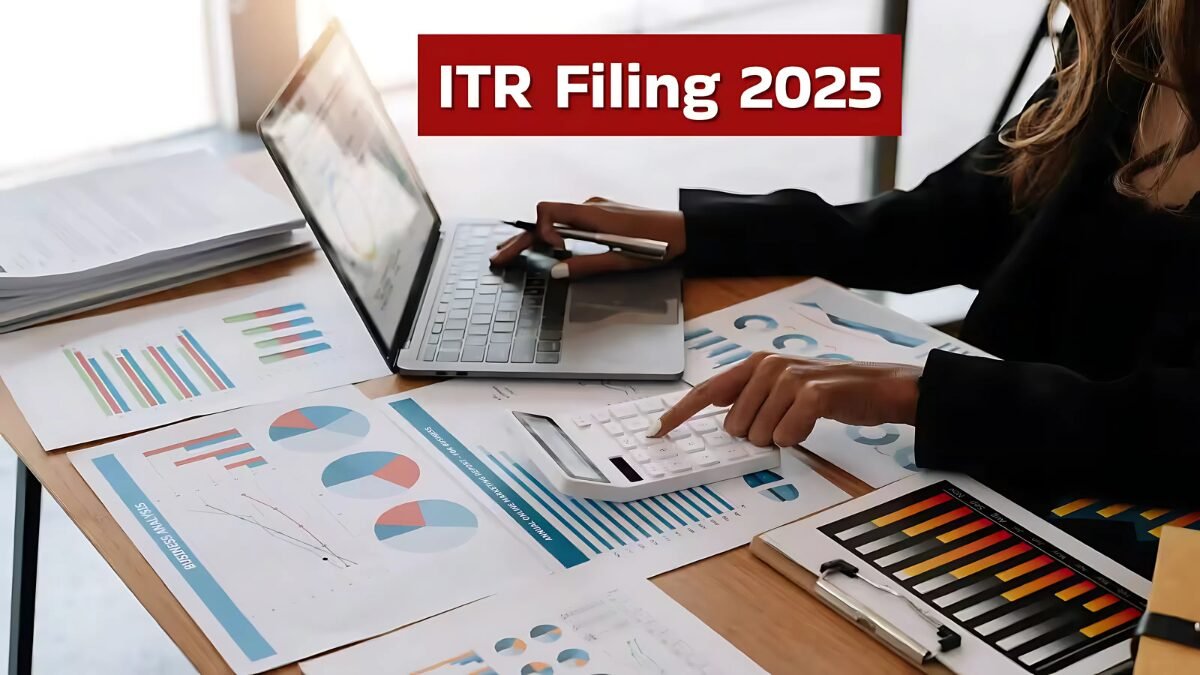 ITR Filing Deadline 2025: डेडलाइन चूकने पर क्या होगा? पेनल्टी-दर, रिफंड, और समाधान